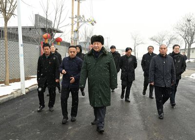 习近平春节前夕赴山西看望慰问基层干部群众 向全国各族人民致以美好的新春